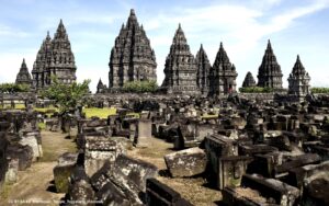 Yogyakarta travel guide – Prambanan temple complex