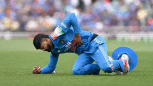 Shreyas Iyer Hospitalized in Sydney After Spleen Injury During Australia ODI