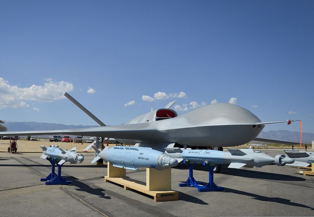 MQ-20 Avenger robotic wingman with its Weaponry