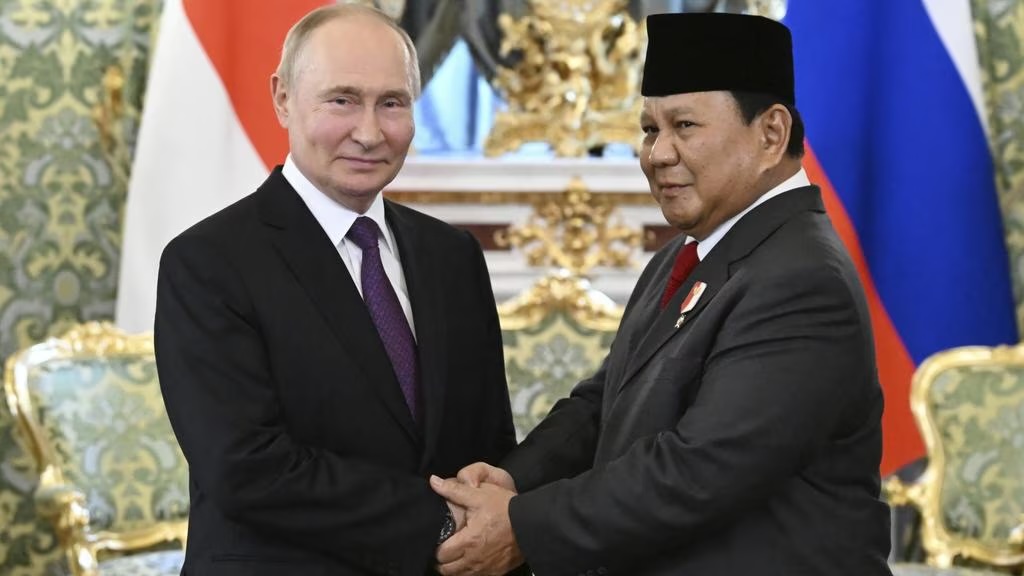 Prabowo Meets Putin in Moscow during their bilateral meeting at the Kremlin in Moscow on April 13, 2026