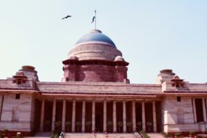 Delhi Heritage Walk: Close-up of Rashtrapati Bhavan main entrance and central dome, New Delhi